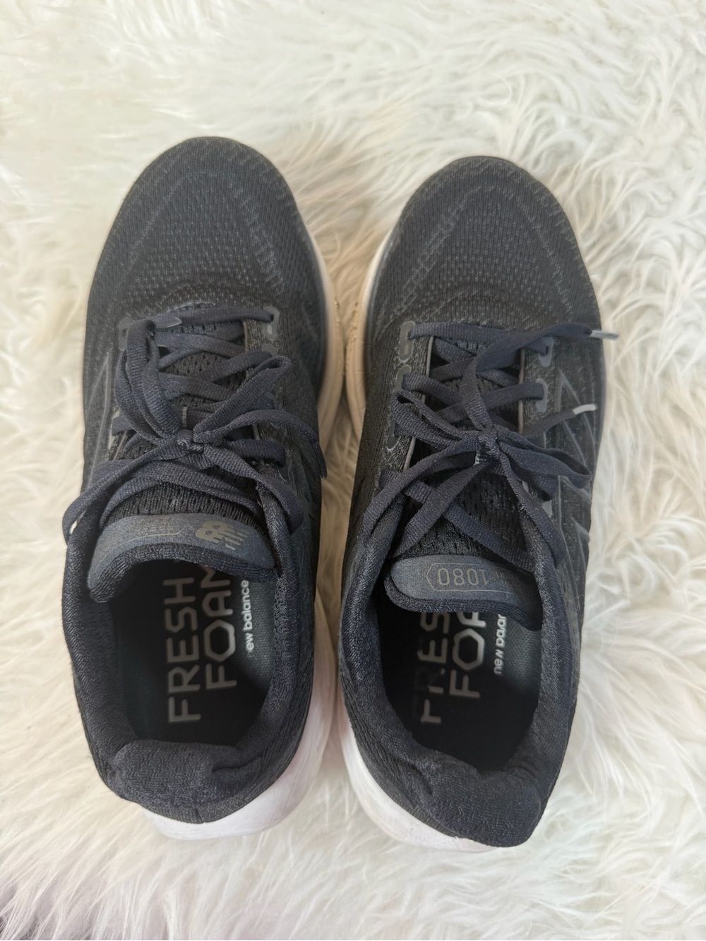 New Balance Women’s Size 8 2E Extra Wide Fresh Foam 1080 Sneakers Black White